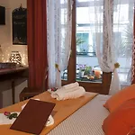 Elena 4*
