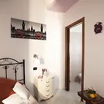 Elena 4*