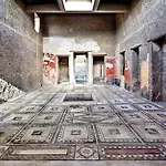 Elena Pompei