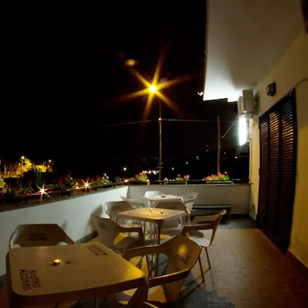 Elena Bed & Breakfast Pompei